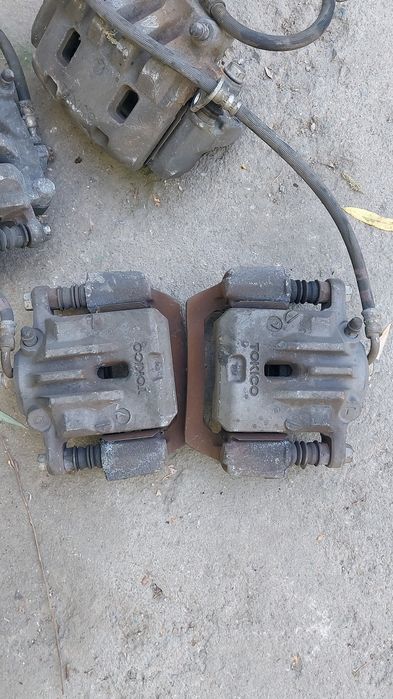 Суппорта задние на Subaru Outback  BP