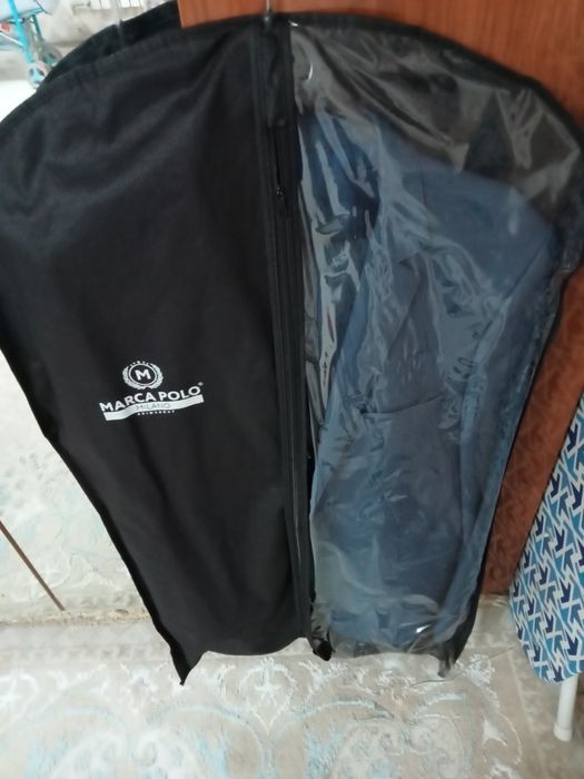 Кастюм двойка срочно