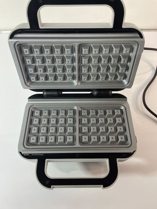 Aparat de vafe/gofre Breville VST072X-01, 850W, capacitate 2 gofre, placi antiaderente si detasabile Duraceramic, indicatoare luminoase, inox/alb