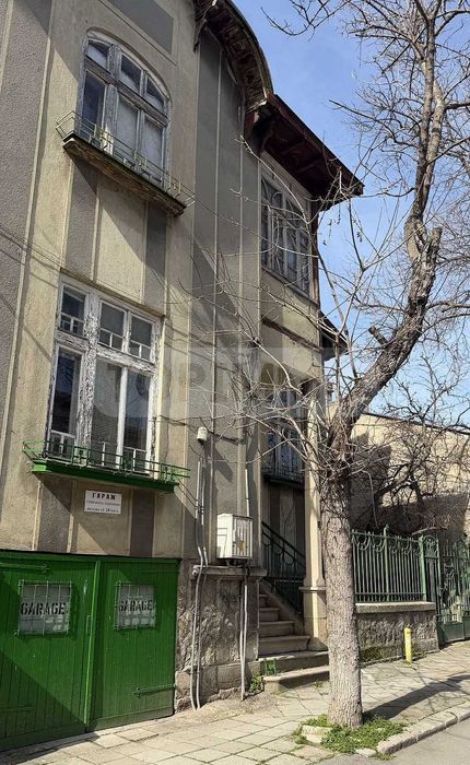 Дава се под наем Офис в Варна, Общината - 80 кв.м за 348.84 € - Снимка #2