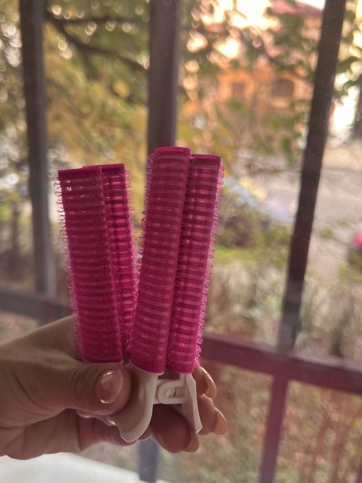 Set de 2 clipsuri roz pentru extra volum par breton