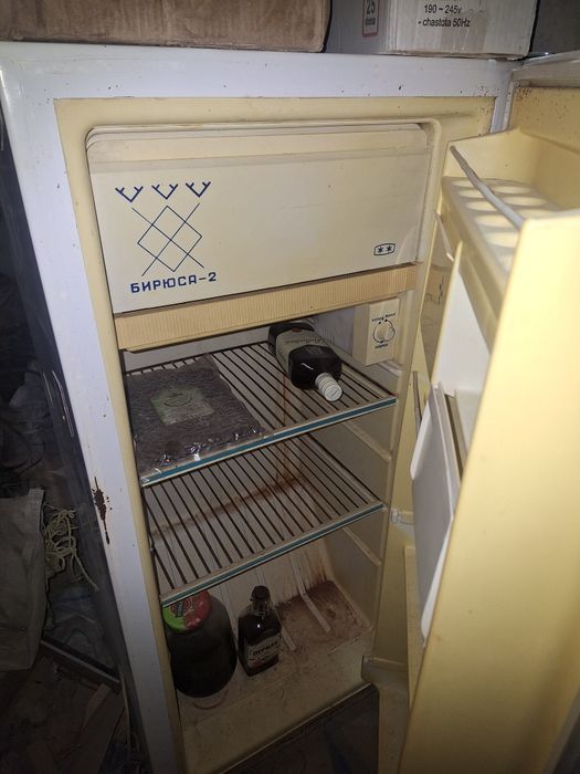 Продается холодильник Бирюса