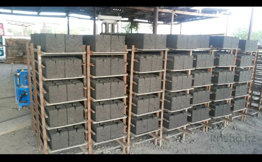 Пескоблок,перегородочной блок,брусчатка.