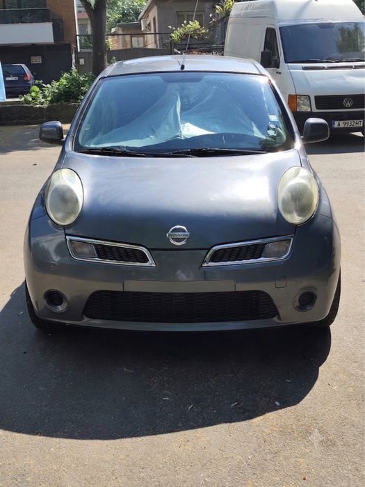 Nissan micra 2010