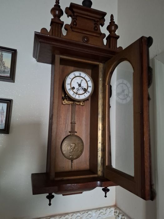 Pendula de perete mecanica an  1910