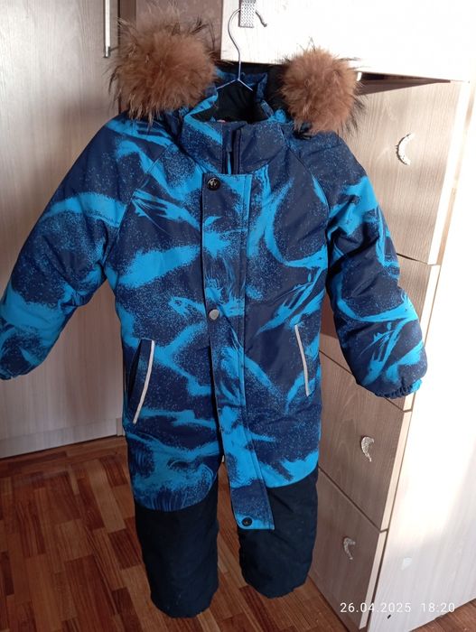Продам детский зимний комбинезон