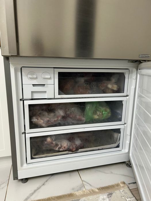 Срочно Продам большой холодильник 84см