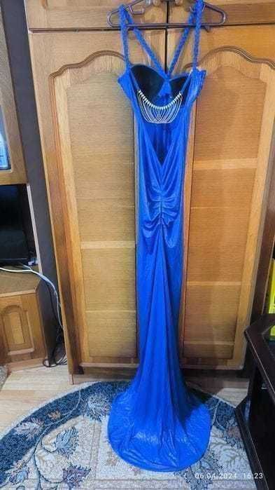 Vând rochie dama eleganta