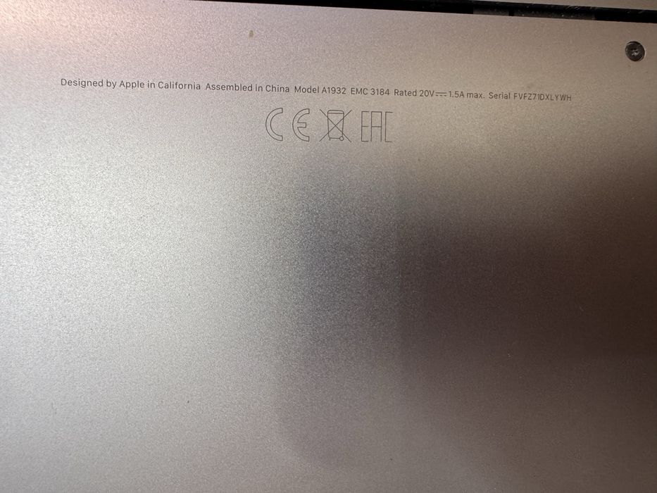 Macbook air13 core i5  на запчасти