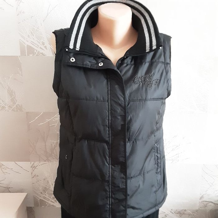 Женские  жилеты утепленные