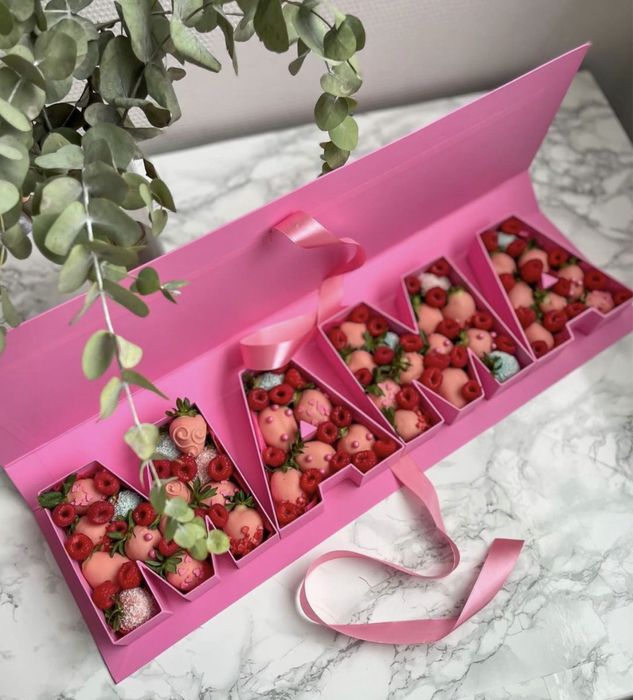 Клубника шоколаде