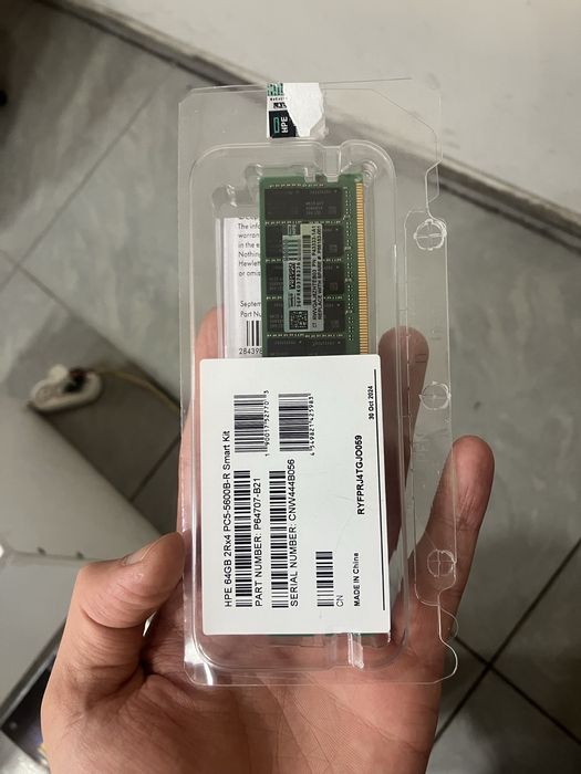 HPE 64GB 2Rx4 PC5-5600B-R Smart Kit