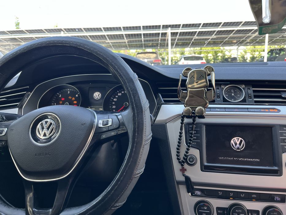 Volksvagen Passat B8 Black Edition