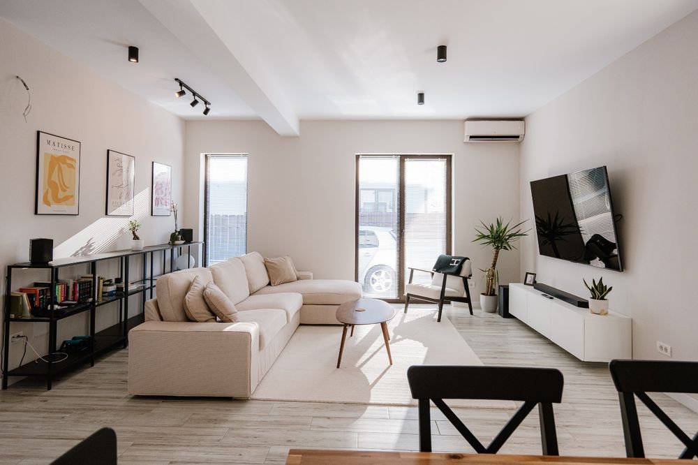 DUPLEX MODERN DE VÂNZARE în ALBA IULIA | 118 m² utili | 250 m² teren | Aproape de CETATE