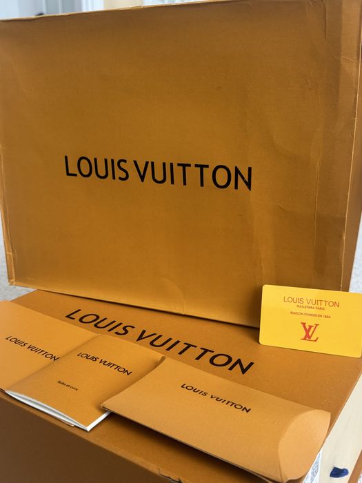 оригинальные кроссовки Louis Vuitton