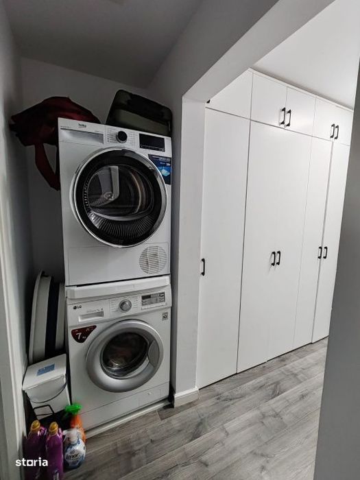 Apartament 3 camere, 71 mp, zona Hotvon