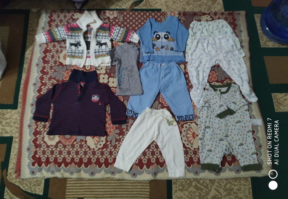 Ползунки, штанишки, безрукавки, кофты для малыша