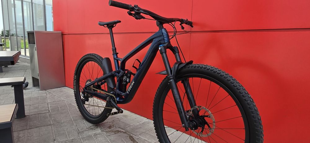 Тrek Fuel EX 9,8 Carbon GEN. 6 трейл ендуро 29ц. 2023г. 1х12 ХТ НОВ