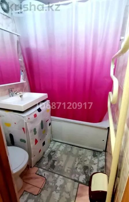 Продается двух комнатная квартира