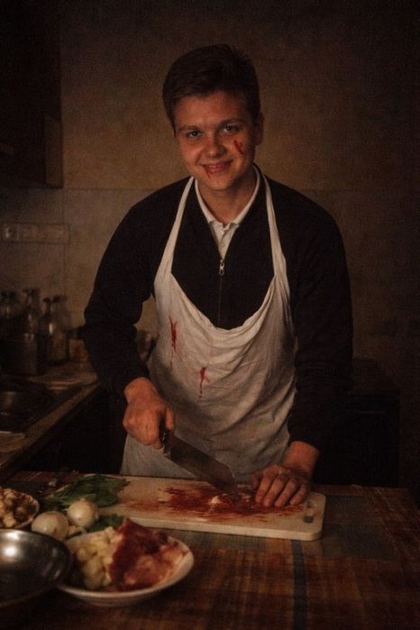 Продам фартук(неубиваемый)