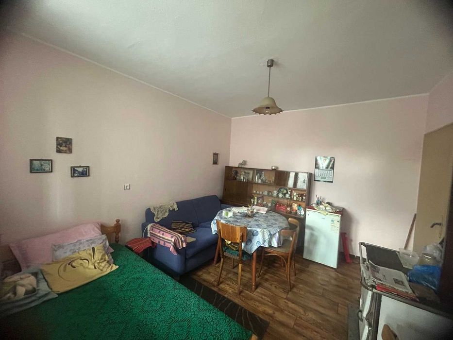 Продава се Къща в Попово - 100 кв.м за 714 €/кв.м - Снимка #3
