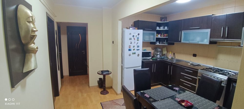 Apartament 3 camere