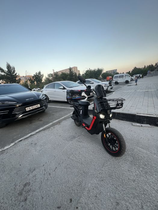 Skuter pentro demanash holati yahshi yangidek