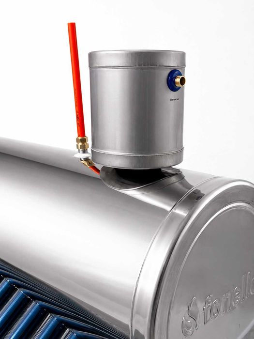 Panou solar nepresurizat Fornello, rezervor inox 165 litri, 20 tuburi