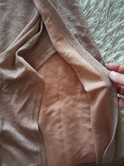 Продам платье новое