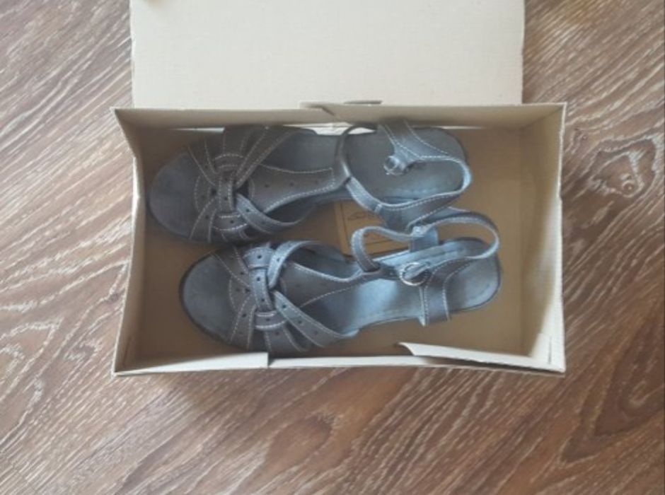 Български сандали СИВИ 40н-40лв НОВИ НАМАЛЕНИ