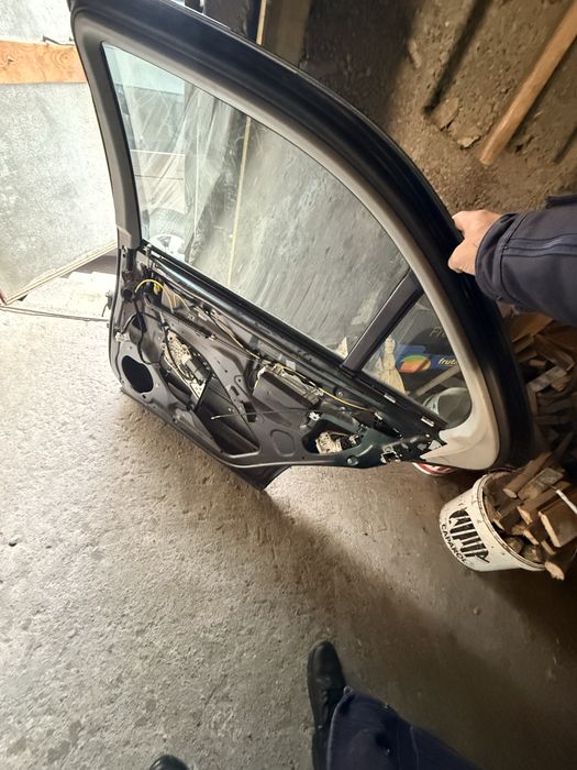 Задна дясна врата Mercedes S350 W220 фейслифт