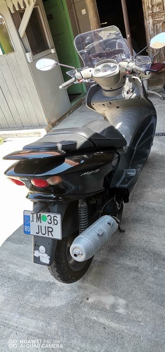 Yamaha majesty 125 cc