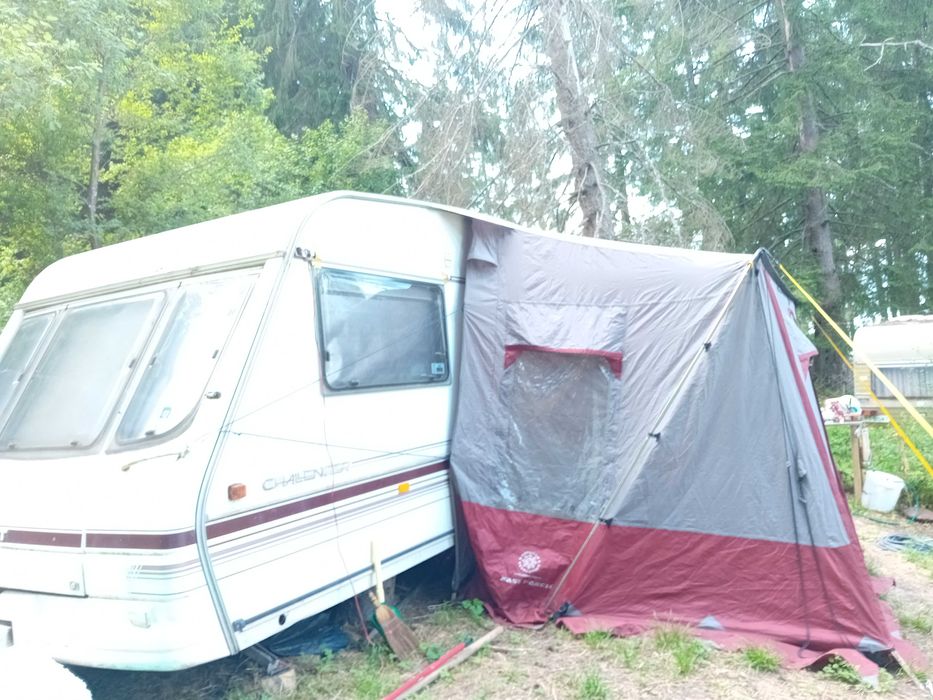 Каравана Swift UK 400 CHALLENGER с голям фортселт