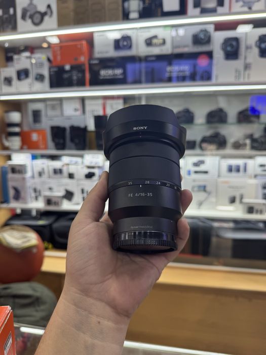 Sony 16-35 mm F4 ZA oss