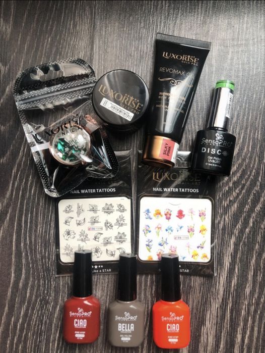 Produse unghii cu gel(100 lei)