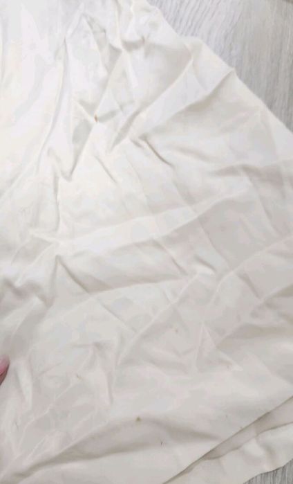 Кремава копринена рокля Zara с прегъваща талия за официалн