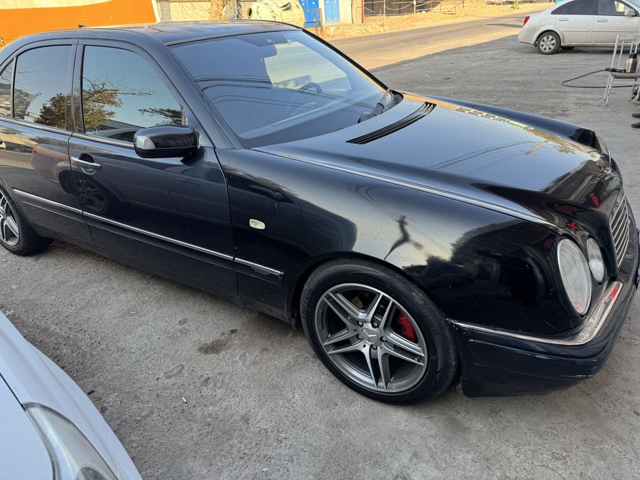 Mersedes E200 sotiladi arendagayam beriladi