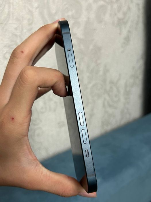Iphone 13 MIDNIGHT