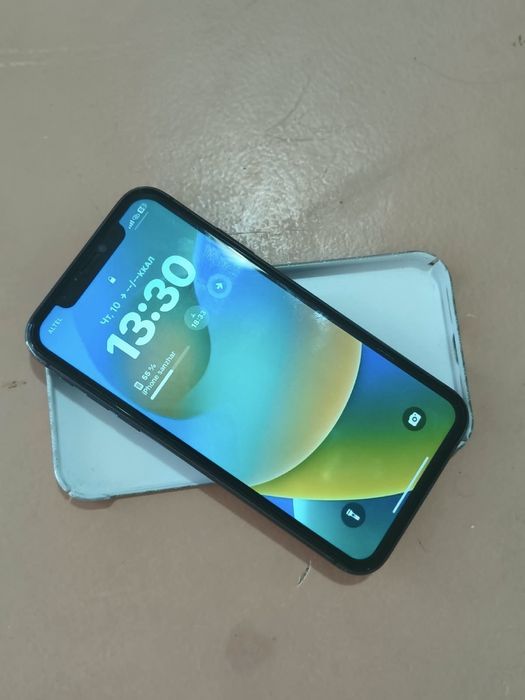 Iphone 11 128 gb/100