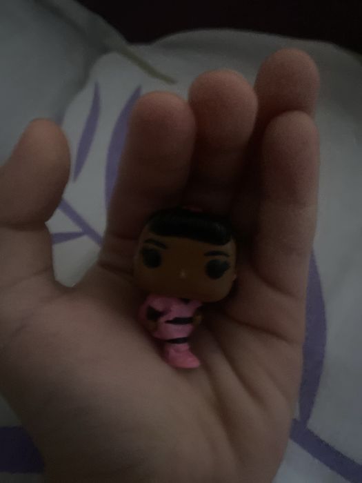 Эрика фигурка на кого угодно