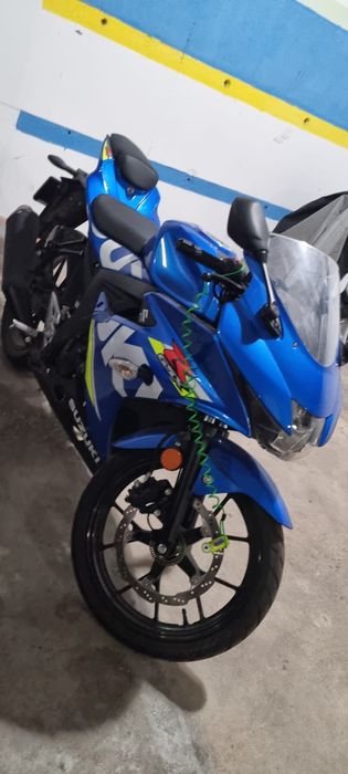 Suzuki GSX -R 125