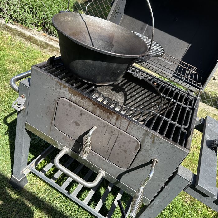 Ceaun de  fonta  de 10 l