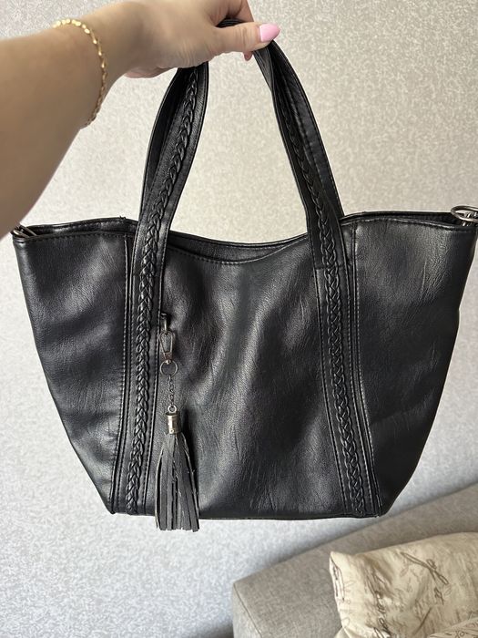 Сумка 6000 тг.