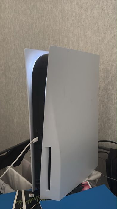 Продаю playstation 5 с топ играми