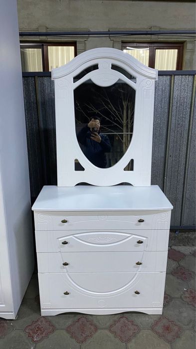 Спальный гарнитур+доставка