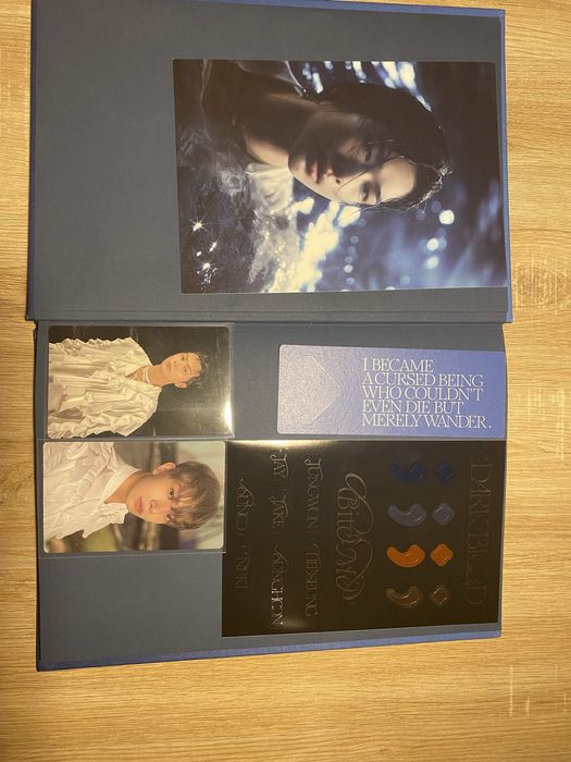 ENHYPEN Dark Blood half version album kpop