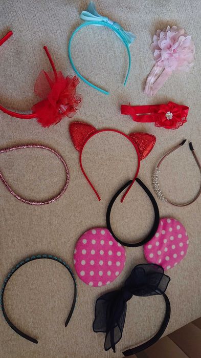 Униформи на ОУ Драган Манчов Красотички Елза и Ана