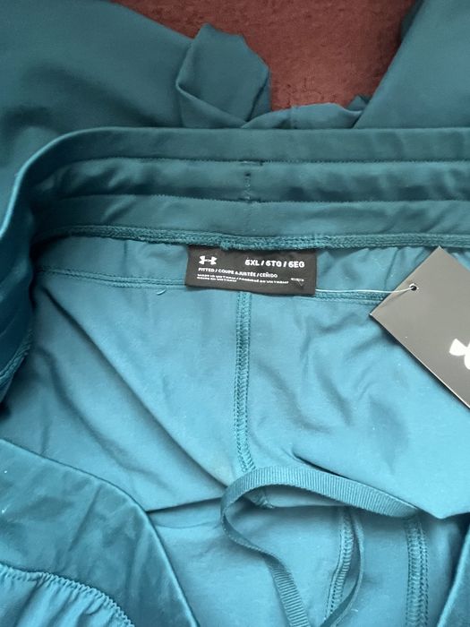 Pantaloni trening  noi