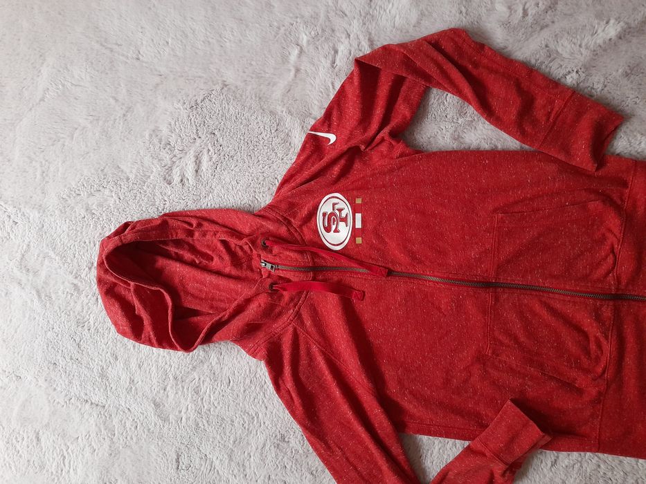 Nike дамски Суичъри M размер.