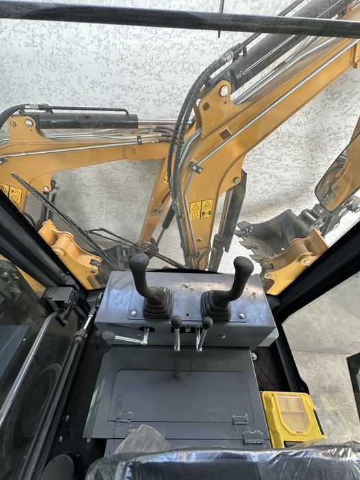 Экскаватор погрузчик